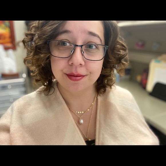 Hi! I’m Rae! - Picture 6 of 8